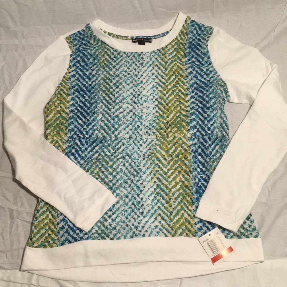 White and blue long sleeve NWT